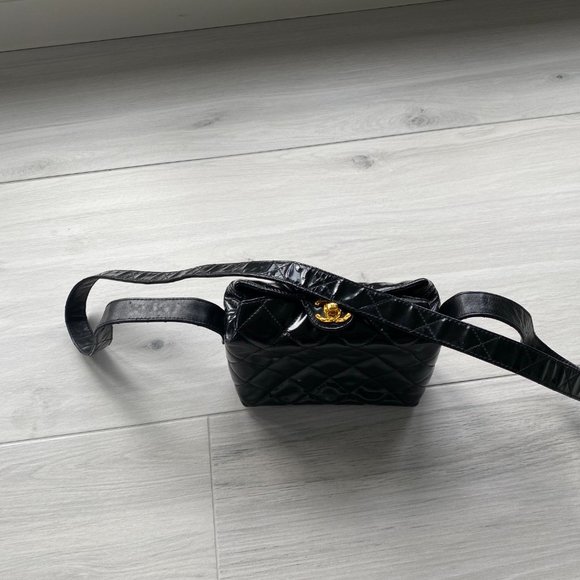 Authentic Vintage Chanel Bag - Picture 12 of 12